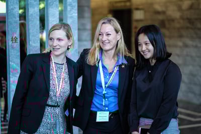 Icpro-schenzhen-SFO-2014-3frauen